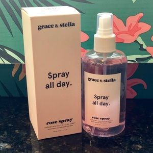 NWT Grace & Stella Rose Spray